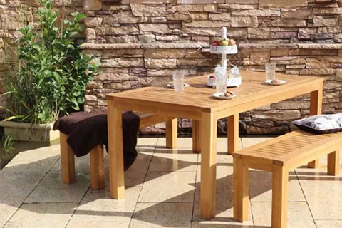 /assets/gartentische-B3HZKHEI.webp